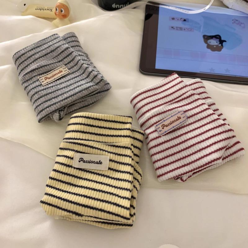 Damen Frühlings- und Herbst-Vintage-Gestreifte Baumwoll-Dreiecksunterwäsche mit verlängertem Schritt