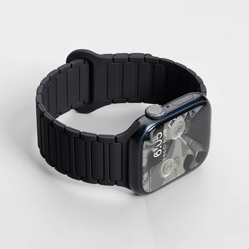 Jingyi Silicone Strap for Apple Watch S7/S8/S9/S11 and iWatch10 with Magnetic Closure