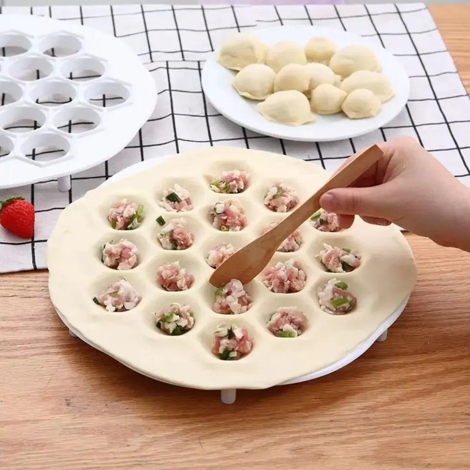 1pc-Simple Chinese Dumplings Mould Kitchen Dough Press Ravioli Making Mold Pastry Tool Gadgets