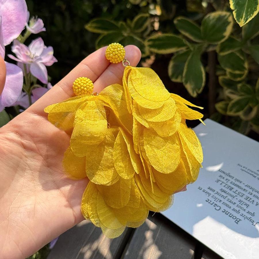 Resort Style Sunflower Earrings - Spring/Summer 2025 Collection for Women
