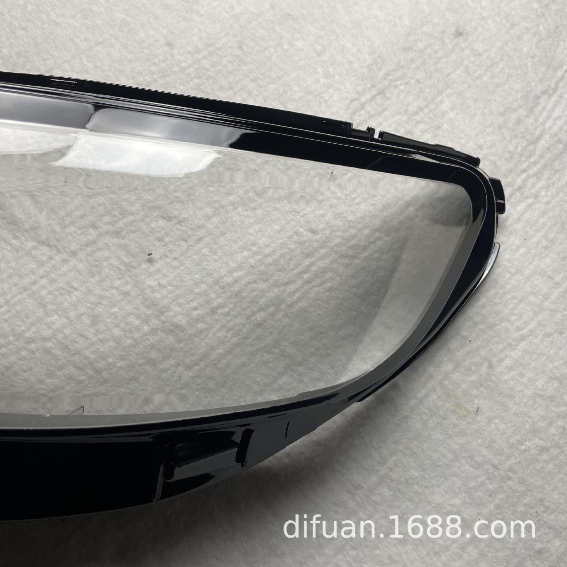 JEEP Cherokee (19-23) Headlight Lens Cover Replacement Painted/Right