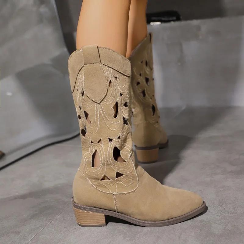 Mode Retro Echtes Wildleder Ausgehöhlte Kniehohe Damen Lange Stiefel Khaki Spitz Zehen Slip-On Dicke Mittlere Absätze Nationalstil Schuhe Botines Mujer