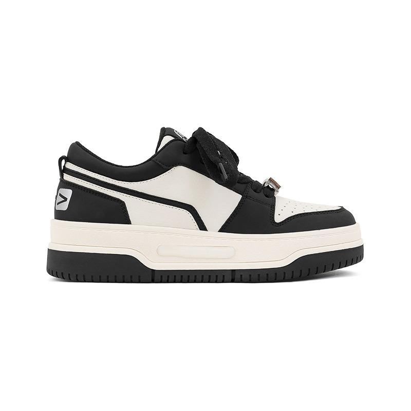 Handmade~ Platform sole white shoes women's new black and white sports panda board shoes