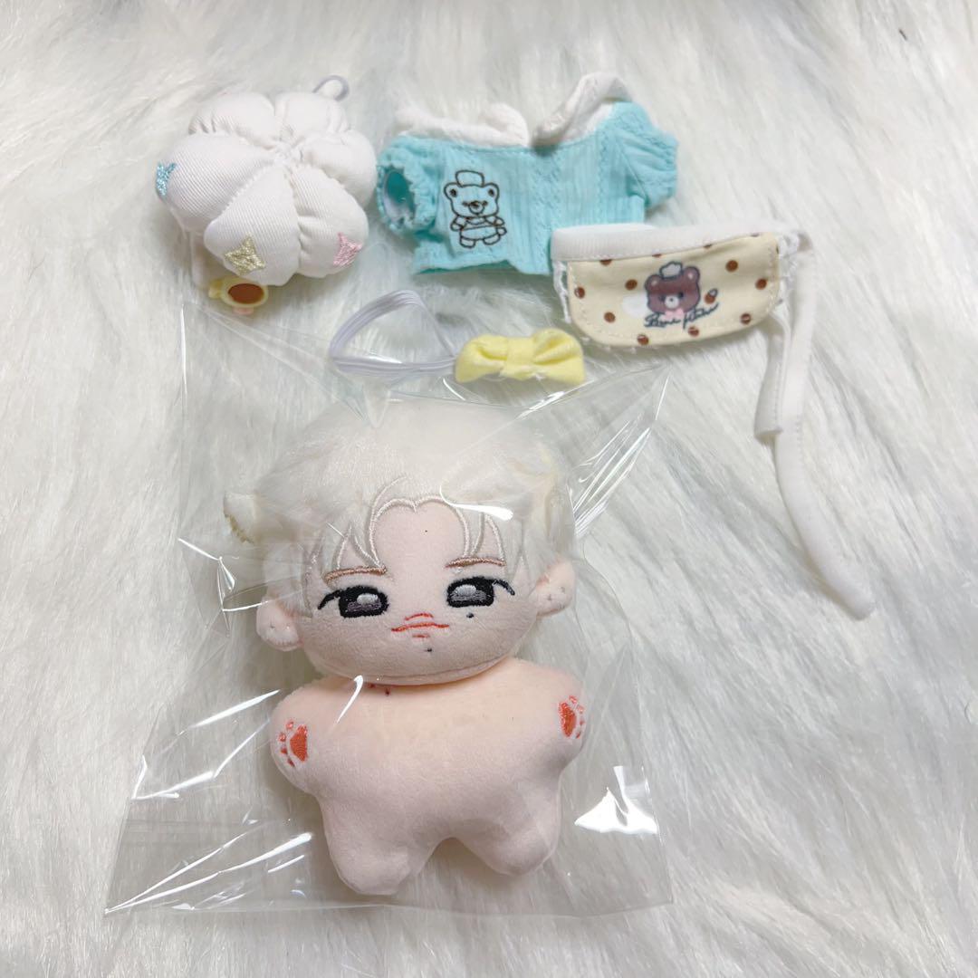 

[USED] enhypen Niki 10cm Plush Toy Master
