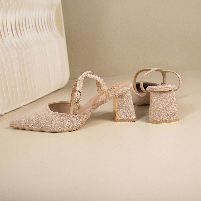 

лето 2025 французский темперамент высококлассная сумка голова нюдовые сандалии женский толстый каблук ремешок на одно слово острый носок высокие каблуки 40 телесный