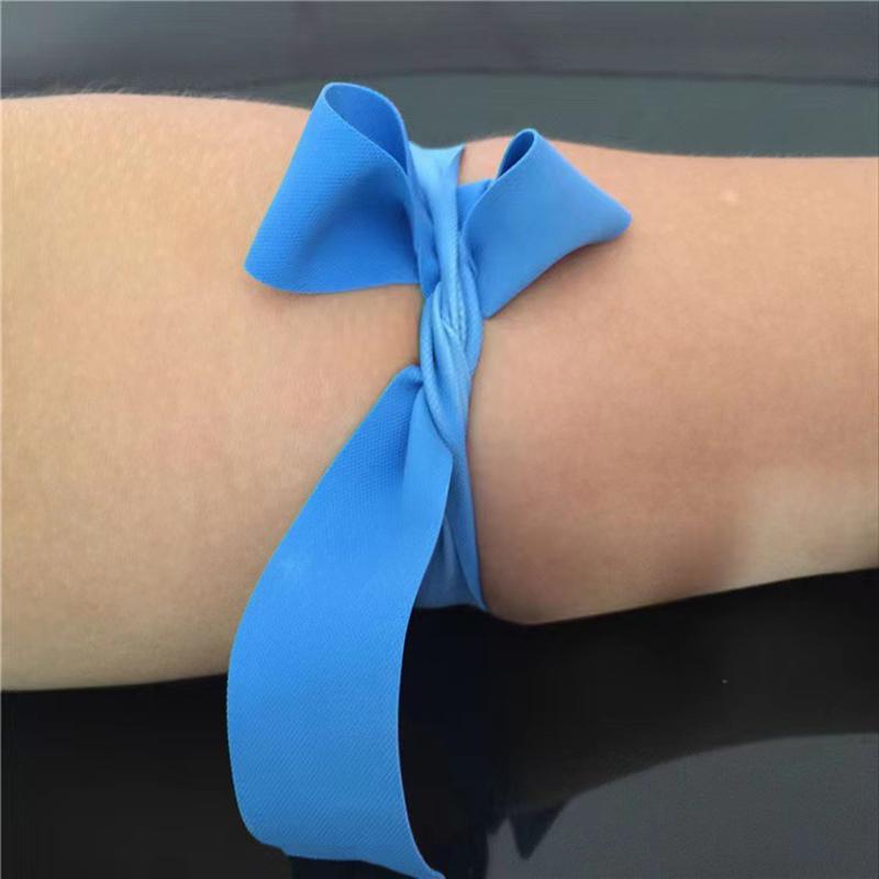 5 Rollen Erste-Hilfe-Einweg-Tourniquets Latex-Tourniquet Medizinisches Tourniquet Bedarfsmaterial Stoppt Blutungen Gurt 2,5M * 45Cm
