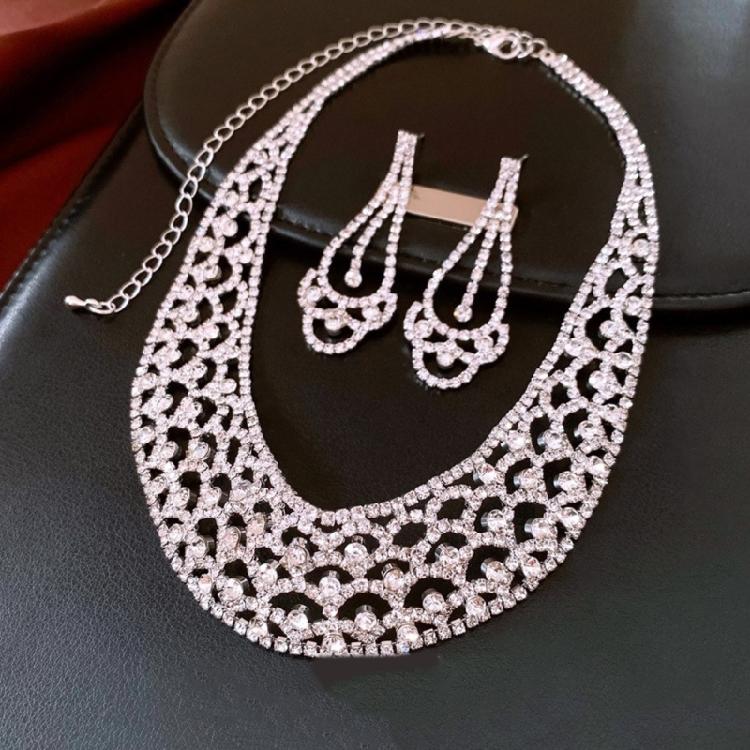 Contemporary Hollow Circle Design Studs Earrings With Matching Dainty Chain Necklace Rhinestones Set for Women Grils