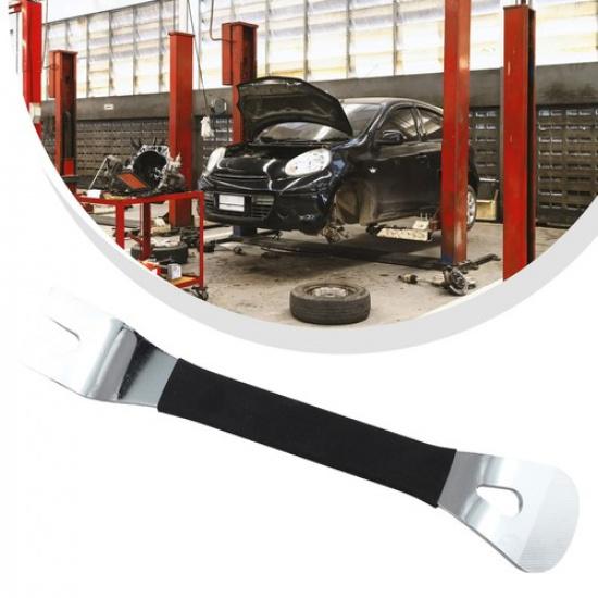 Ergonomic Design Pry Bar for Easy Removal of Car Decorations and Panels
