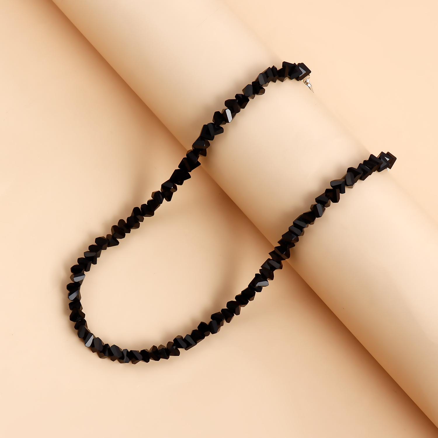 

Mulit-Cut Glass Crystal Irregular Beads Choker Necklace for Women Transparent Vintage Korean Collarbone Collar Neck Jewelry чорний