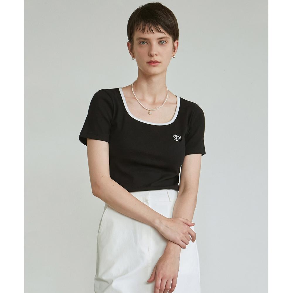 

NICKNICOLE RIBBED SQUARE NECK HALF KNITBLACK