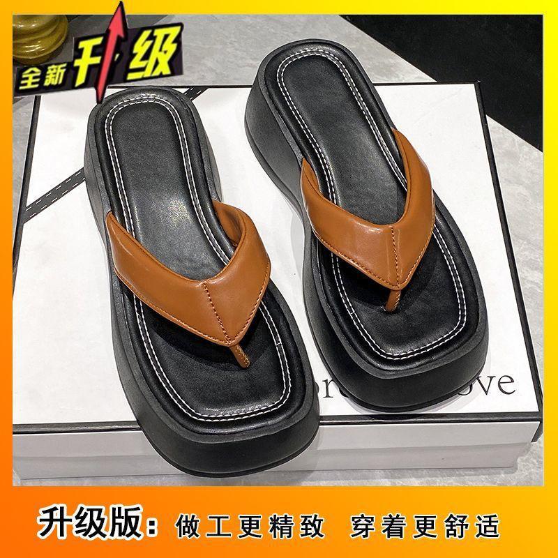 Increase the popularity of flip-flops fashion sandals for women 2025 summer new thick-soled versatile beach wear cool slippers for women