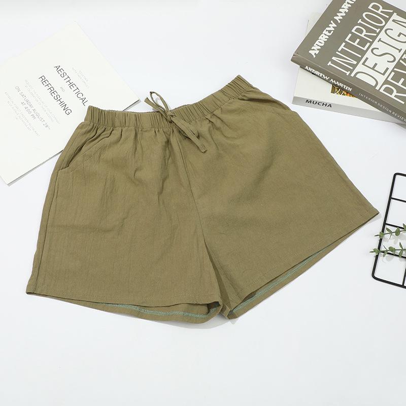 

Женские шорты из хлопка и льна с высокой посадкой: Летние эластичные шорты с высокой посадкой, свободного кроя, в корейском стиле, больших размеров, с широкими штанинами, стройнящие, повседневные. Medium армия зеленый