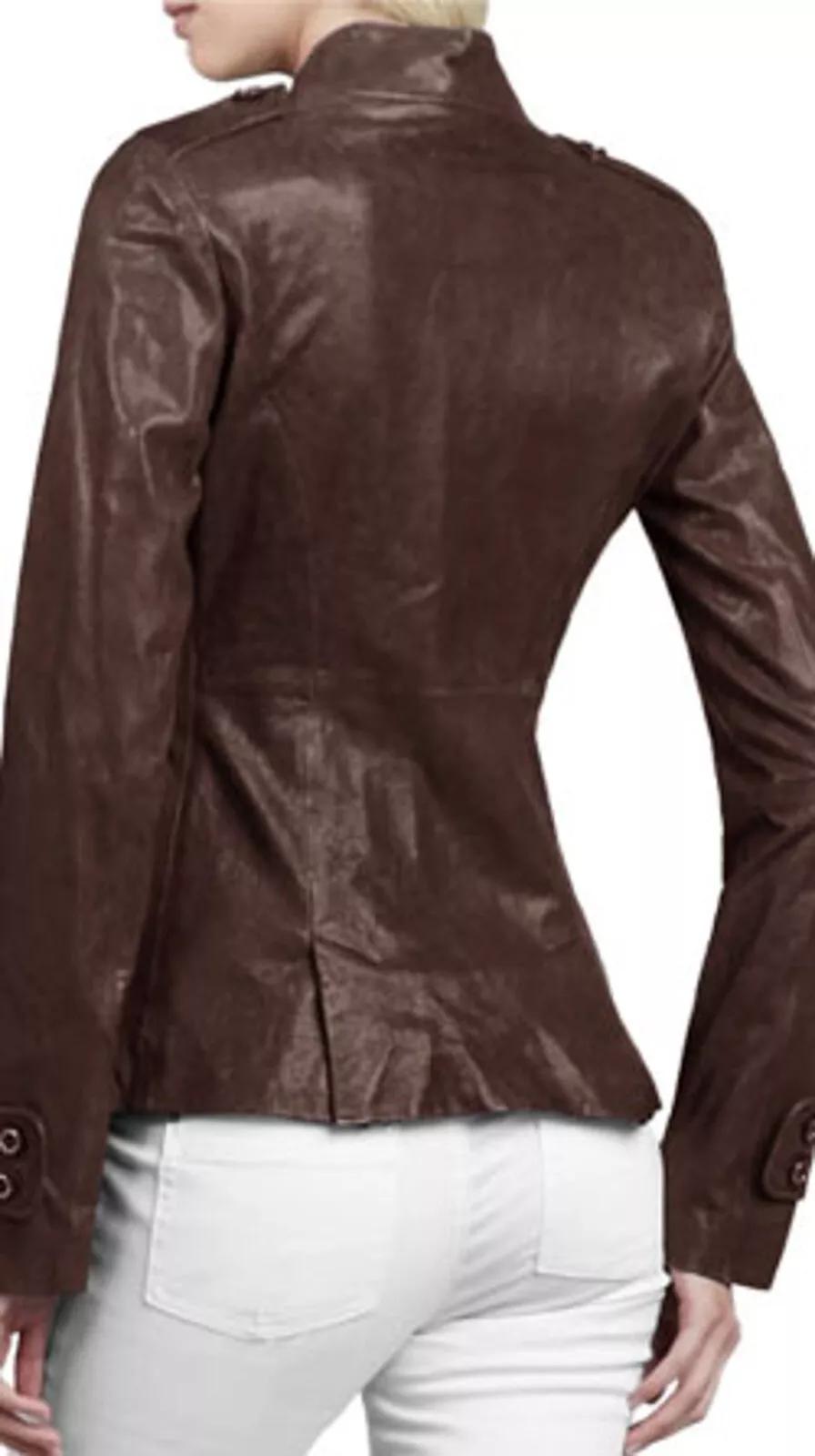 

Коричневий овчинний новий стильний шкіряний блейзер для жінок ручної роботи, дизайнерський, вечірній M коричневий