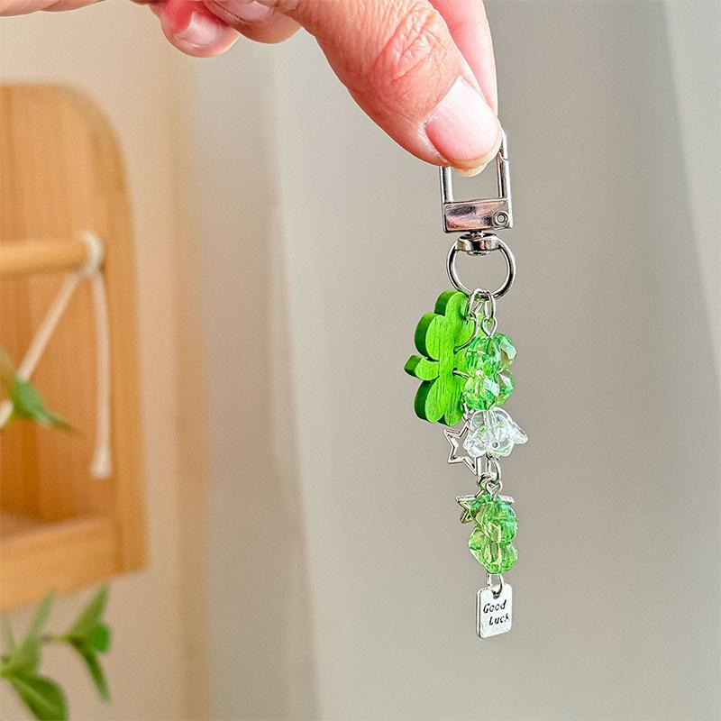 

Handmade Beaded Phone Chain Lucky Four Leaf Clovers Phone Chain Universal Mobile Phone Lanyard Keychain Pendant Gifts