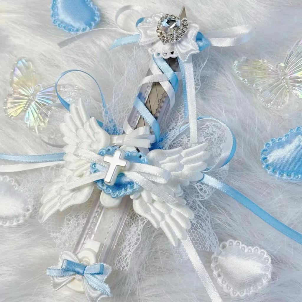 1 Pc Kawaii Retro Y2K Style Box Cutter Heart Wings Lace Bow Scrapbook Journal Paper Student  Cute Creative Design Utility Knife