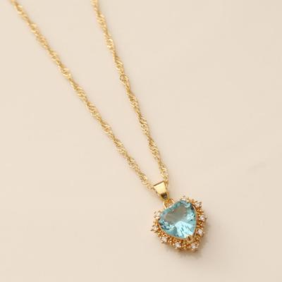 Women Necklace Creative Rhinestone Embedded Women Jewelry Tiny Heart Shape Pendant Clavicle Necklace for