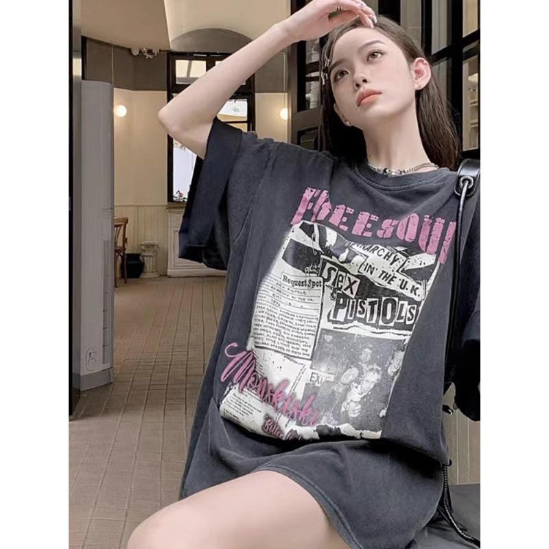 

Женская футболка в стиле ретро с принтом газеты - Модная свободная футболка на лето 2025 года M промывают черный