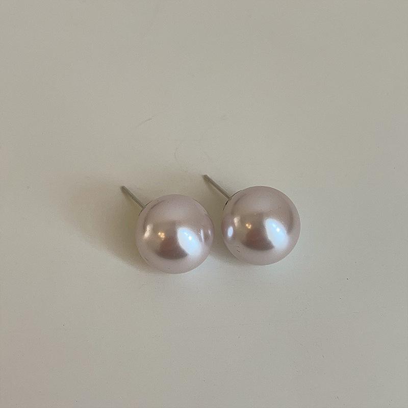 Sweet Girl Champagne Powder Pearl Stud Earrings Women'S Simple Premium Gentle Elegance Fashion Versatile Earrings