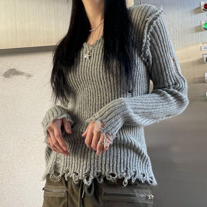 

Solid Color Ripped Bottoming Burr Top Gray L