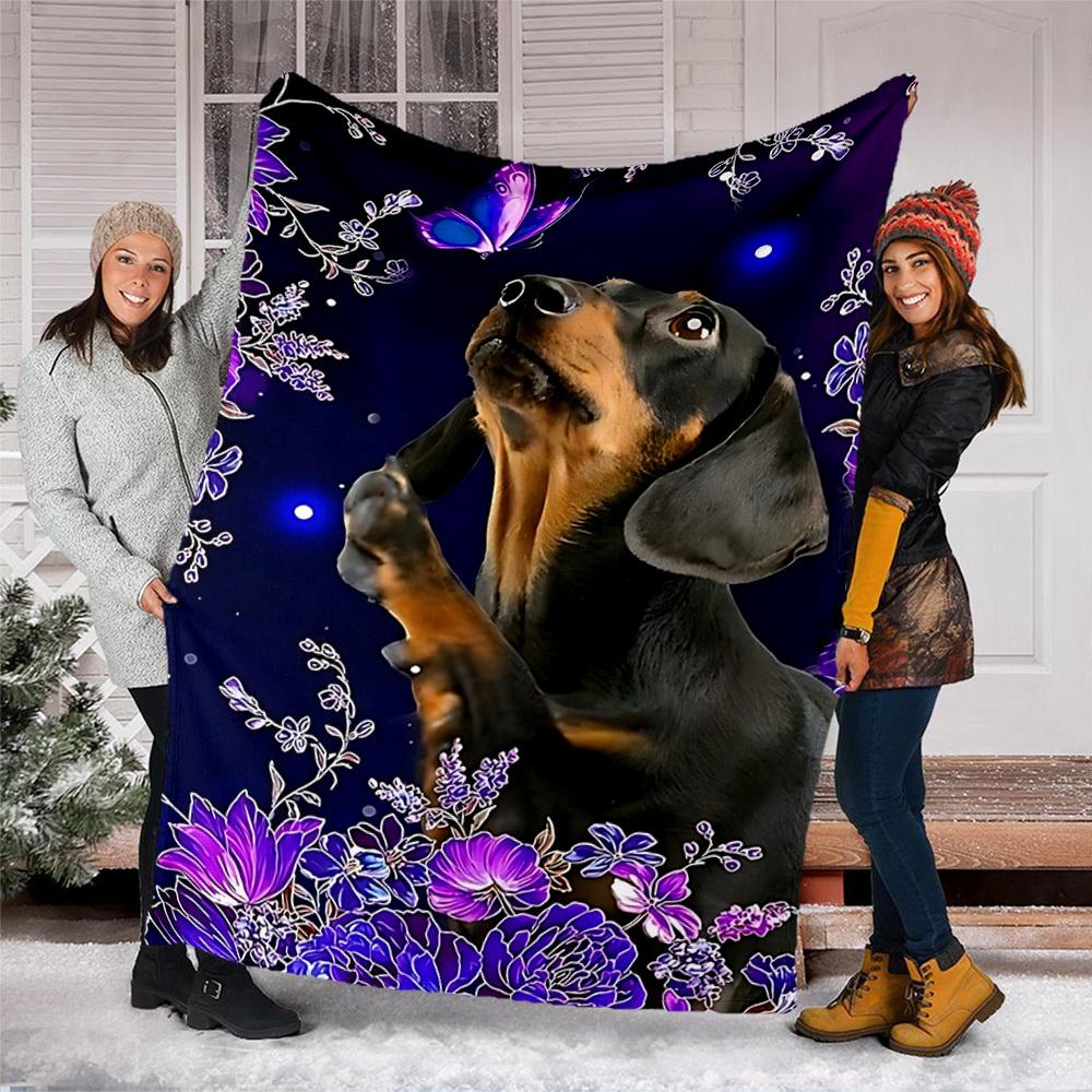 1pc Floral Dachshund Outdoor Flannel Blanket , Machine Washable Perfect Gift for Birthday , Holiday Travel Accessory , Durable Material
