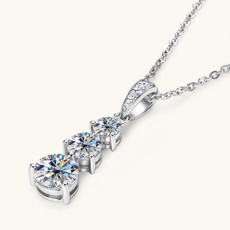 Silvere Glam New Gradient Moissanite Necklace For Women, Pure Silver Pendant, Personalized And Trendy Moissanite Collarbone Chain