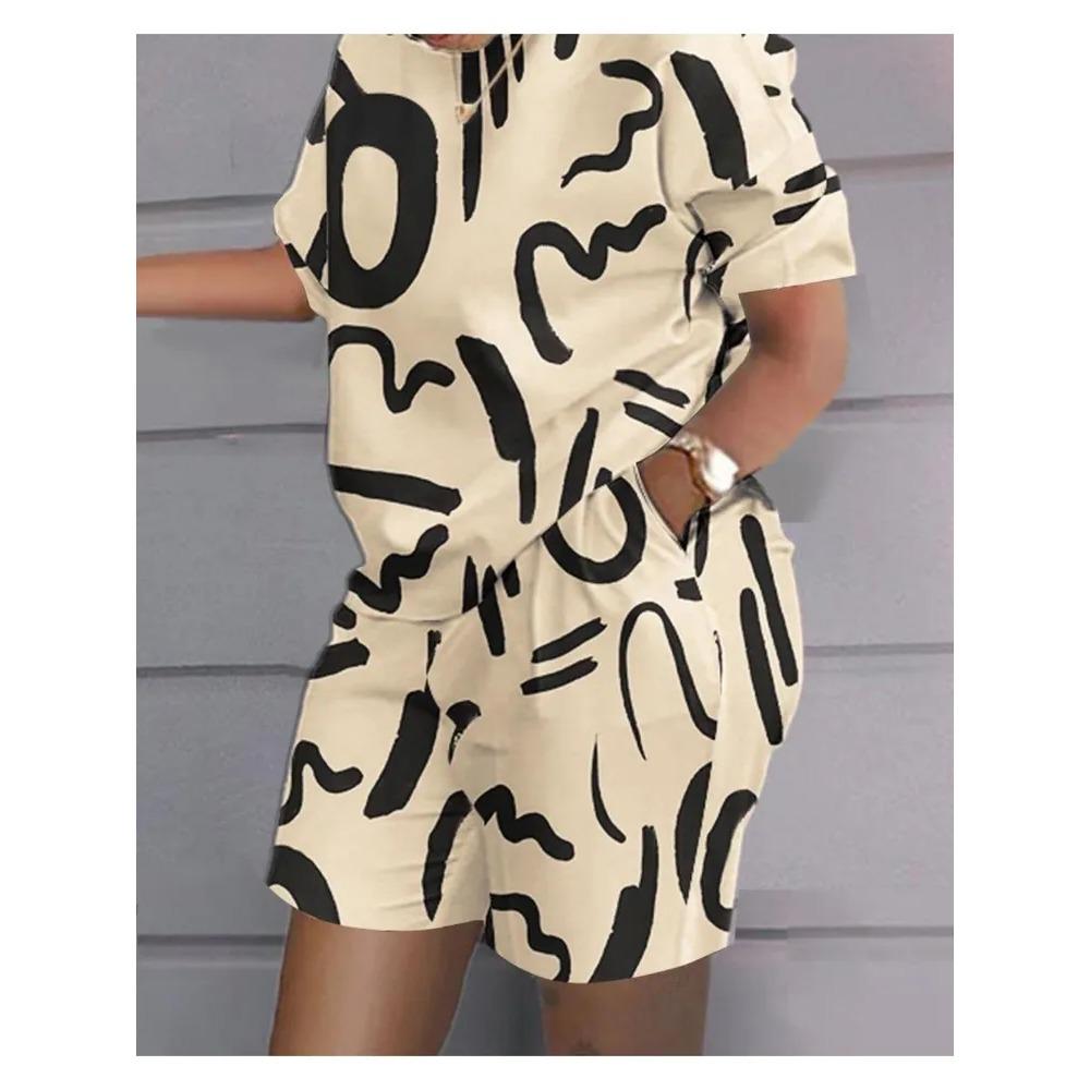 Summer Fashion Women's Gradient Butterfly 3D Printing Fashionable Comfortable Breathable Loose Large Size Short Sleeved Shorts Sports Suit