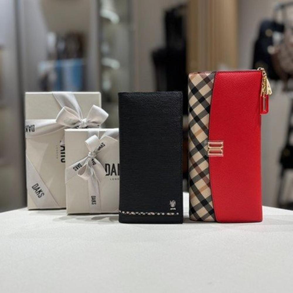 

Daks Red Check 3 Fold Wallet Black Check Line Wallet Dcwa5e401r2dbwa5e621bk Single option
