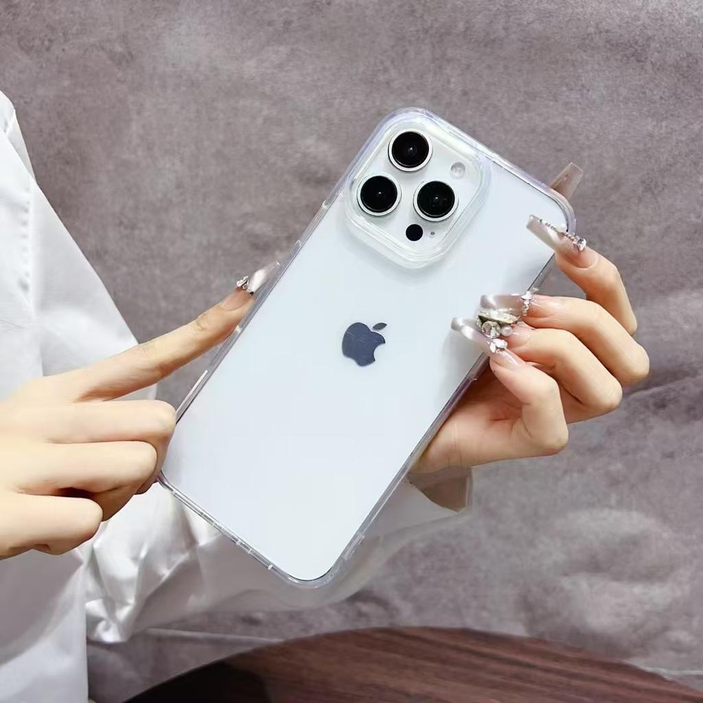 The Camera Buttons Are Compatible with IP16PM Transparent Phone Cases. The Apple 16Pro Is Fully Covered with Transparent Acrylic Protective Cases