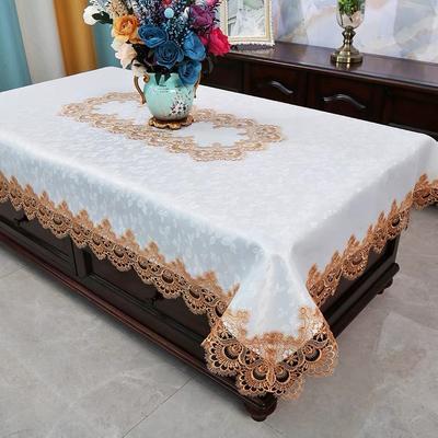 Textil do obýváku a jídelny – Ubrusy
