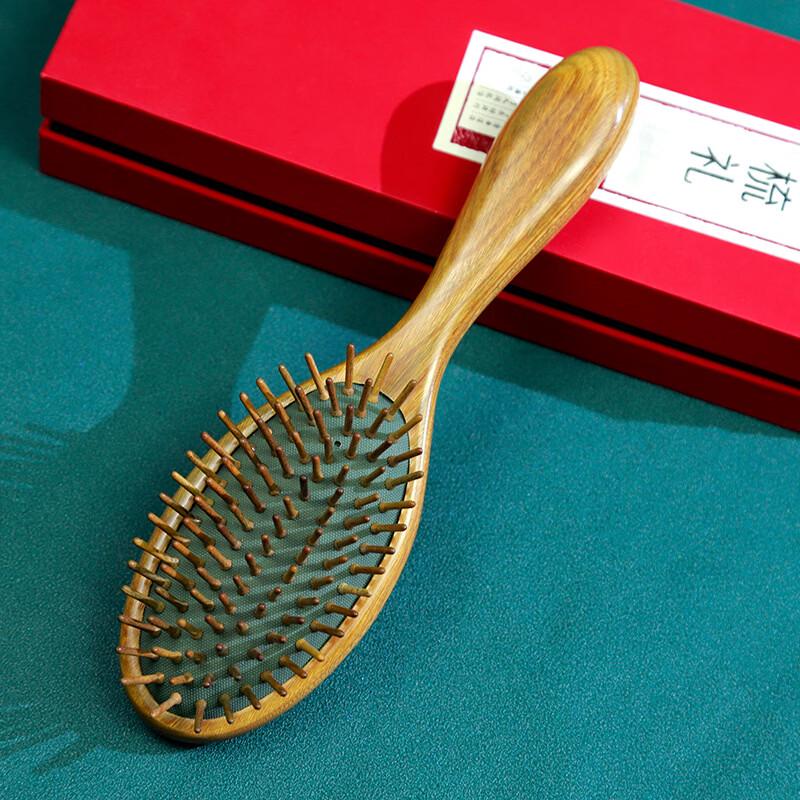 Green Sandalwood Airbag Massage Comb