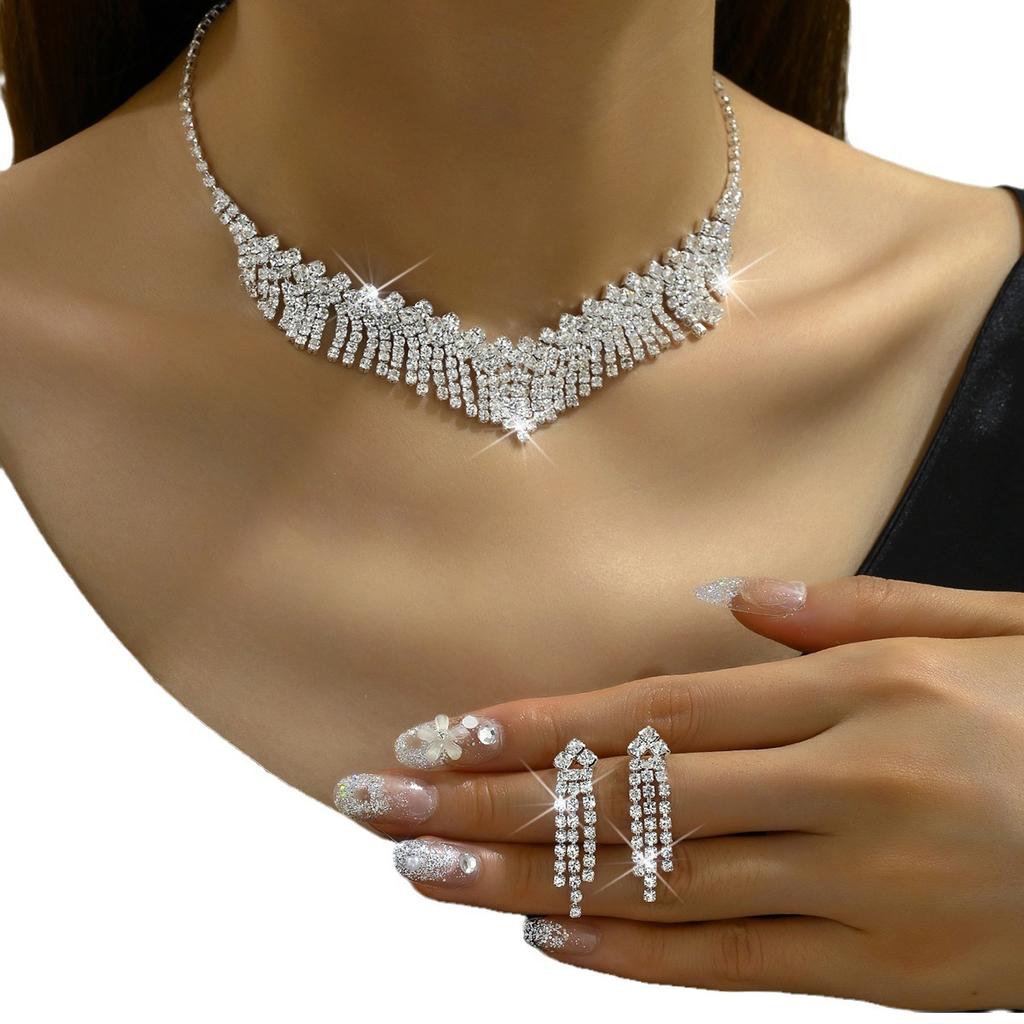 Wind Design Sexy Full Diamond Tassel Necklace Vintage Jewelry Bridal Set Necklace Stud Earrings