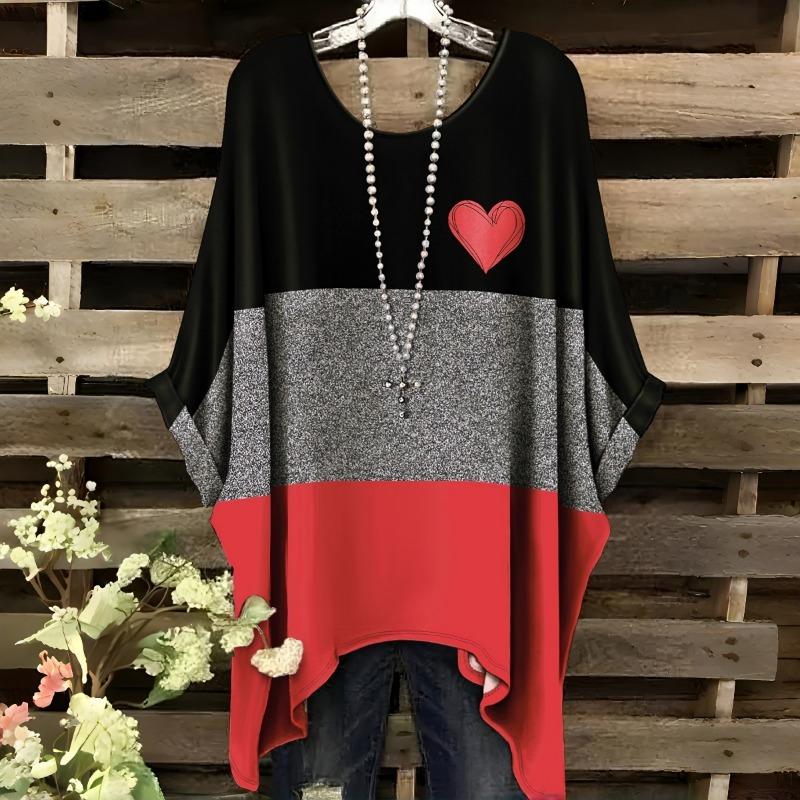 Women s Fashion with a Directional Design Featuring an Elegant Bohemian Vacation Style T-Shirt with a Small Heart Pattern 1XL