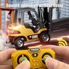 Uzaktan Kumandalı Forklift Oyuncak 1/64 Ölçekli Alaşım Forklift Kamyon Kaldırma Çatal Kancalı Küçük Çocuklar Şarj Edilebilir 2.4GHz RC Simülasyonlu İnşaat Aracı Oyuncak
