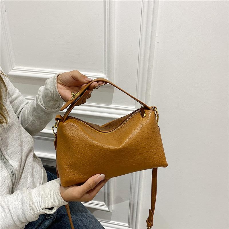 Lychee pattern bag women's new trendy fashion simple soft surface one shoulder crossbody hand carry retro armpit bag