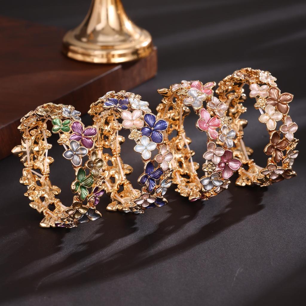 Enamel Hollow Cherry Blossom Elastic Bracelet with High-end Feel, Ladies' Valentine's Day Rose Bracelet