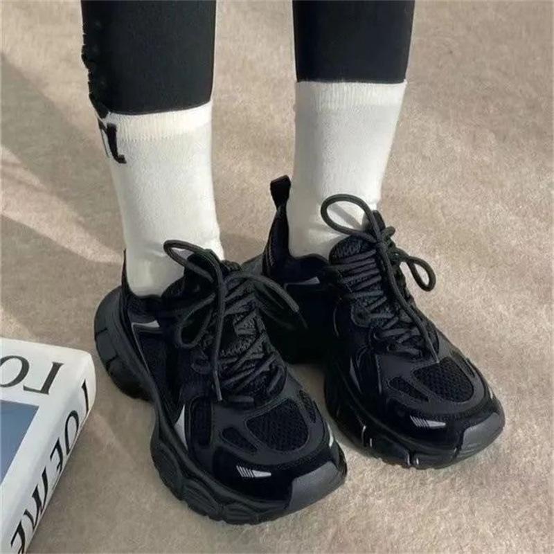 

Darth Vader soft-soled lightweight sneakers ins trendy black dad shoes autumn breathable mesh running shoes 40 [inner length 25cm] чорний