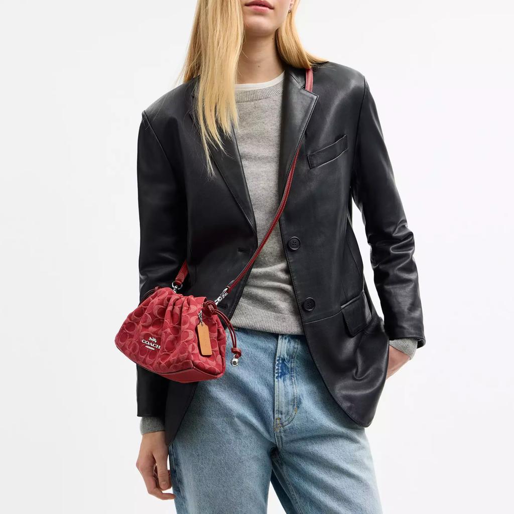 Coach Faye 26 Removable Shoulder Strap Drawstring Magnetic Closure Selected Denim Leather Smooth Leather Shoulder Bag Medium CDB93-SVDN8