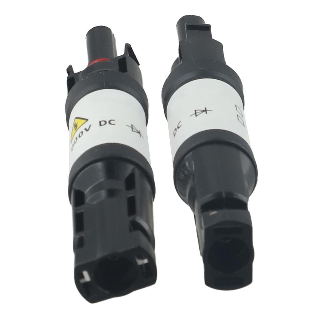 Solar Energy Solutions 30A Photovoltaic Diode Connector with Advanced Locking System and High Resistance To Weather Elements