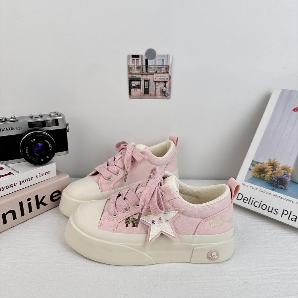 Muffin thick-soled embroidered star board shoes women's 2025 new fashion versatile height-increasing and thin sports and leisure board shoes