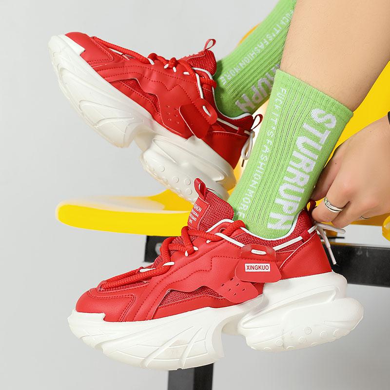 Scarpe da uomo Sneakers Tenis maschile Scarpe di lusso Scarpe casual da uomo Trainer Race Scarpe traspiranti mocassini moda Scarpe da corsa per uomo