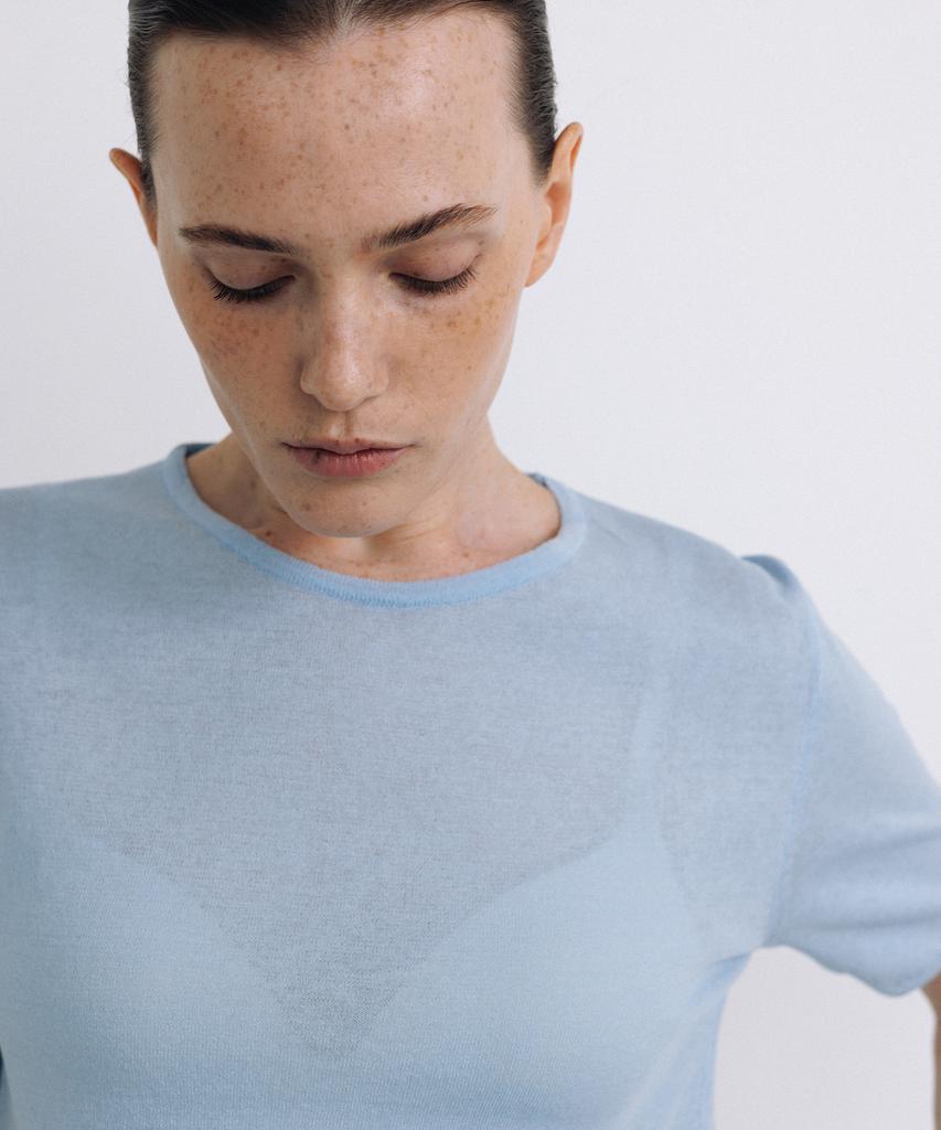 Beullaengkeulumumeon Sheer Half Knit_Baby Blue