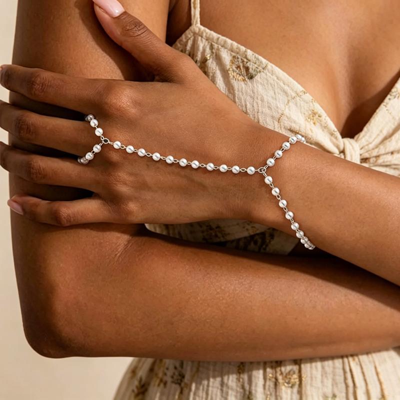 Europe and America Imitation Pearl Beaded String Finger Bracelets for Women Bohemia Pearl Hand Chain Holiday Hand Jewelry Gifts