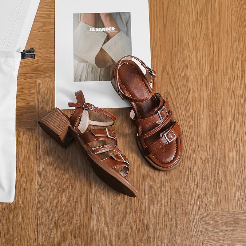 

Retro mid-heeled sandals for women s summer new British style with one-word buckle thick heel stepping on shit open-toed Roman shoes for women 40 коричневый