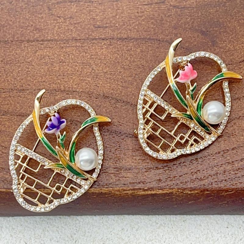 Orchid Window Pattern Brooch - Women's High-end, Premium, Small-Scale, Uncommon Brooch - Chinese-style, Pearl, High-end Pin