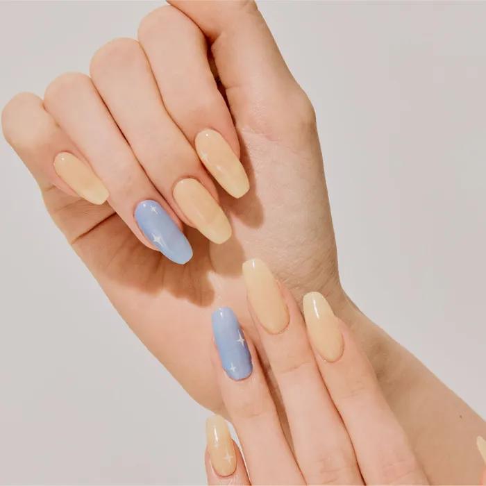 Butter Yellow Gel Nail