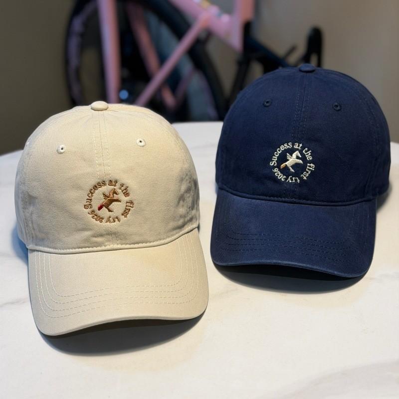 Cotton Embroidered Letter Baseball Cap For Casual Sports And Sun Protection