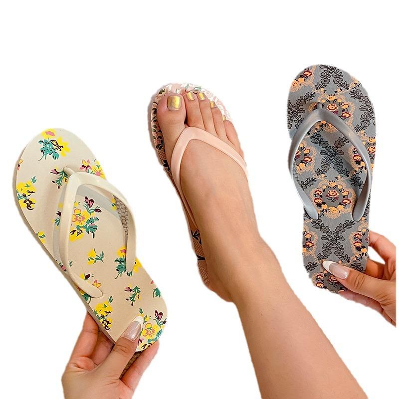 Flip-flops women's summer new couples non-slip beach beach pinch feet wear versatile shoes