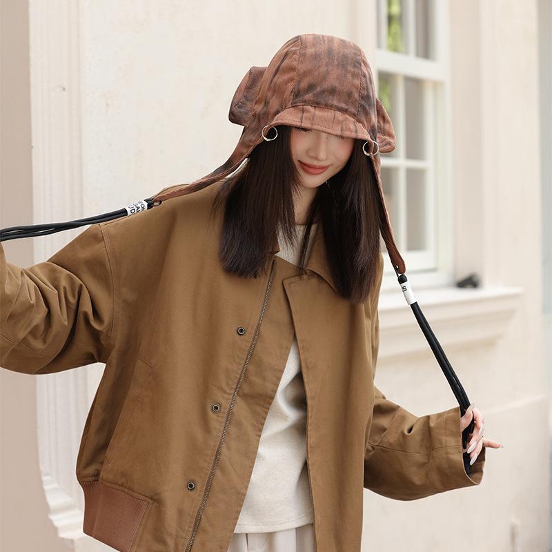 

Осень и зима новый ветрозащитный головной убор с защитой ушей показывает лицо маленьким пустошь ветер двойное кольцо шляпа женская повседневная универсальная холодная шляпа хаки