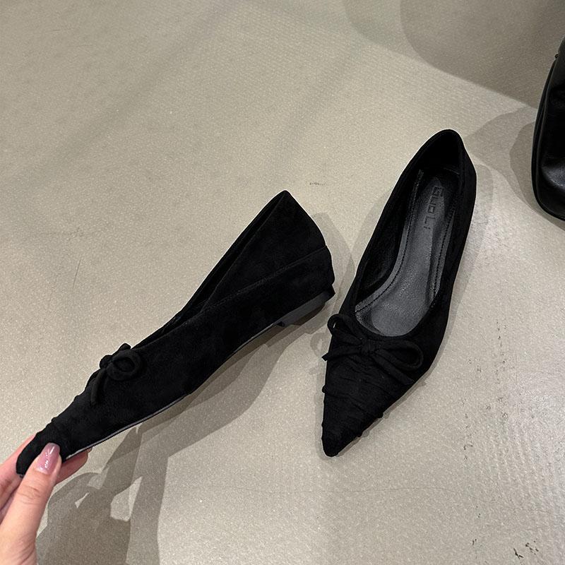 Fashion Fashion Pleated Bow Design Low Heel Pumps Women High Quality Pointed Toe Satin Designer Shoes Comfort Shallow Flat Office Shoes