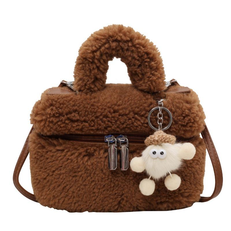 Lamb wool women's oblique span bag winter new shoulder bag trendy fashion plush handbag